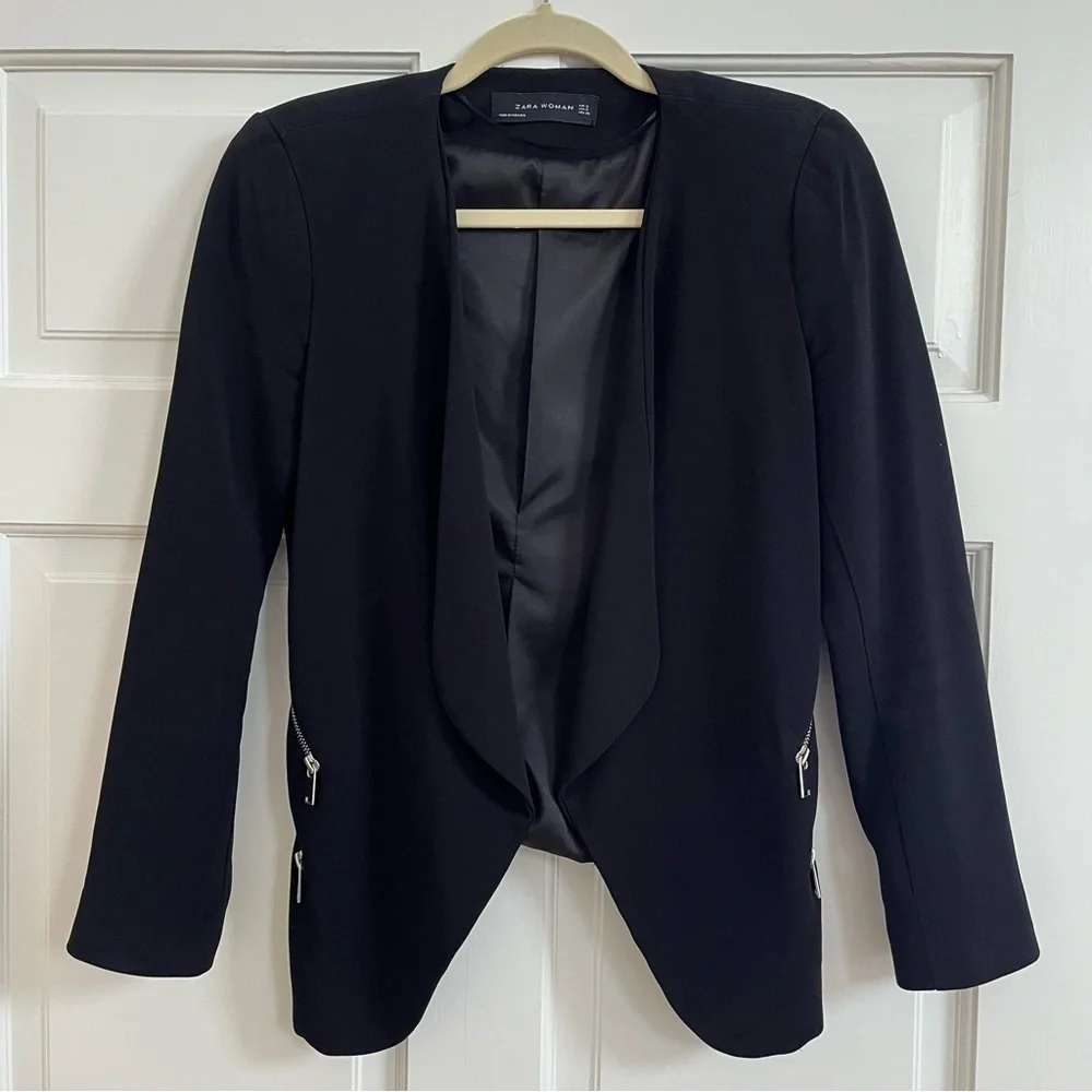 LIKE NEW Zara Polish Black Drappy Blazer with Silver Hardware - Picture 1 of 6